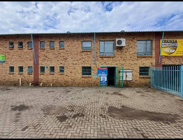INDUSTRIAL PROPERTY TO RENT IN HENNOPSPARK